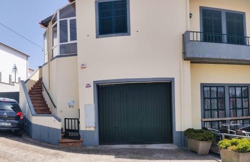 Gaula House | Discover CASA Da CERCA ACHADA De GAULA: Family-Friendly Retreat