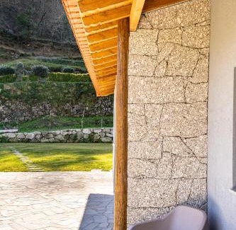 Parada de Bouro Apartment | Exceptional Casa da Cerca - Pet Friendly with Pool Access
