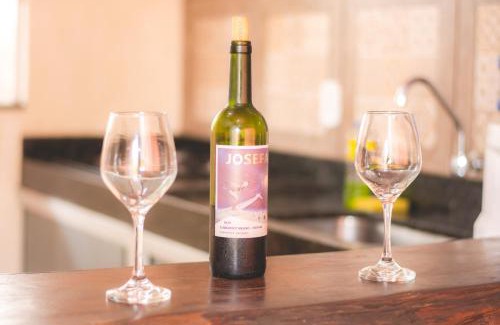 Carrancas House | Pet-Friendly Casa Da Cléo Carrancas with High Guest Ratings