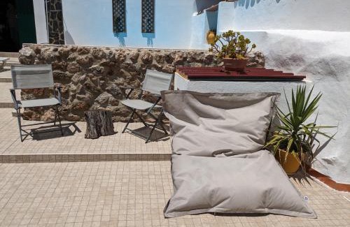 Povoa de Sao Miguel House | Experience Casa da Enxota: 4-Star Oceanfront Retreat