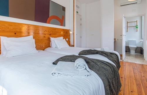 Santa Maria e Sao Miguel House | Explore Casa da Estefânea: Child-Friendly Self Check-in