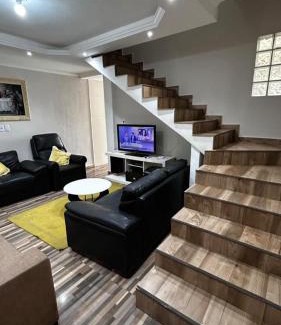 Aparecida House | Family Getaway Near Basilica: Pet & Child Friendly Home
