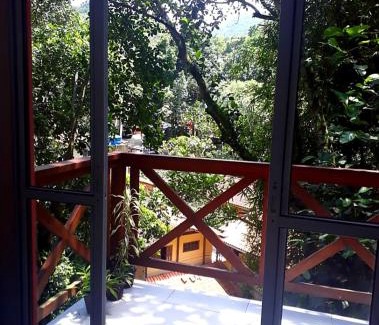 Paraty House | Relax at Casa da Floresta - Family-Friendly Getaway