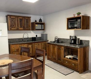 Bento Goncalves House | CASA DA FONTE: Guest Rated 9.9 with Pet-Friendly Comfort