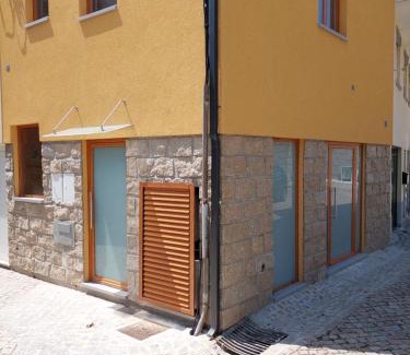 Seia House | Inviting Casa da Igreja: Family-Friendly with Top Ratings