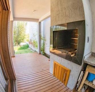 Arroio House | Family-Friendly Retreat at Casa da Lagoa 1 - Ibiraquera