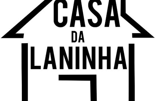 Vila da Trinta House | Welcoming Casa da Laninha with Kitchen Amenities & High Ratings