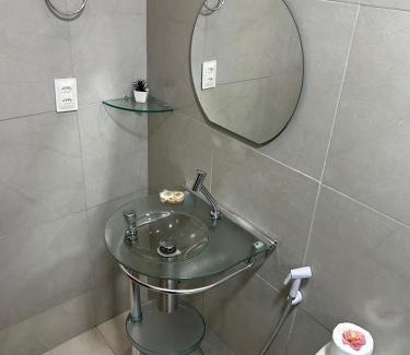 Vila da Trinta House | Welcoming Casa da Laninha with Kitchen Amenities & High Ratings