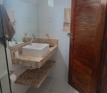 Barra do Gil House | Discover Casa da Mari: Pet-Friendly Retreat with Pool