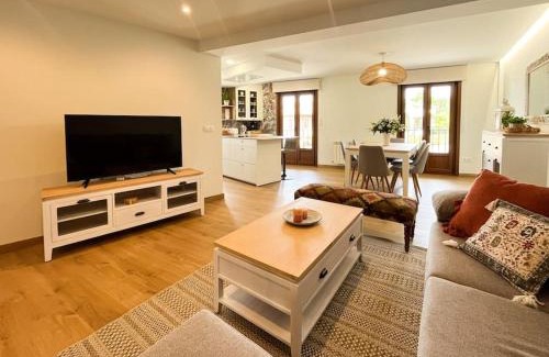 Redondela House | Top-Rated Family-Friendly Retreat at Casa da Marisma