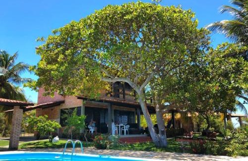 Barreira do Boqueirao House | Relax at Casa da Montanha: Pet-Friendly Stay in Japaratinga
