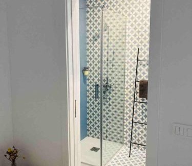 Evora Apartment | Elegant Casa da Mostardeira with 9.5/10 Guest Rating