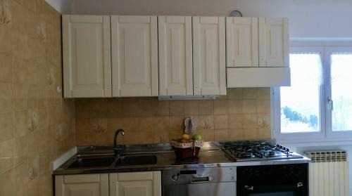 Baselga di Pine Apartment | Pet-Friendly Casa da Nonno Clode: 4-Star Retreat Awaits