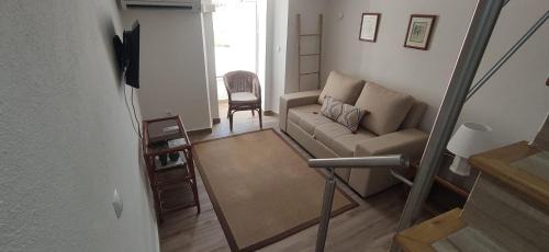 Portagem Villa | Pet-Friendly Haven: Casa da Portagem by Portus Alacer