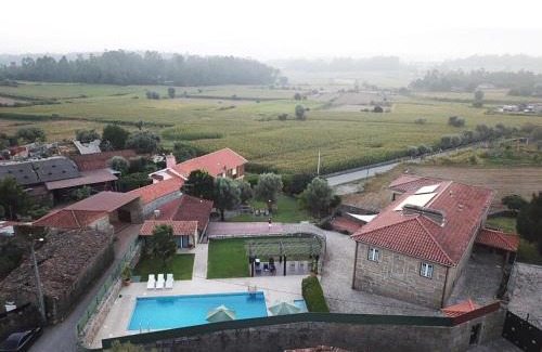 Barcelos House | Relax at Casa da Pousada - 4-Star Oceanfront Retreat