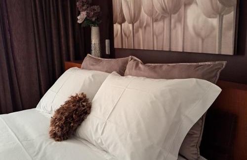 Miranda do Douro House | Discover Casa da Praça: Family-Friendly Stay with Breakfast