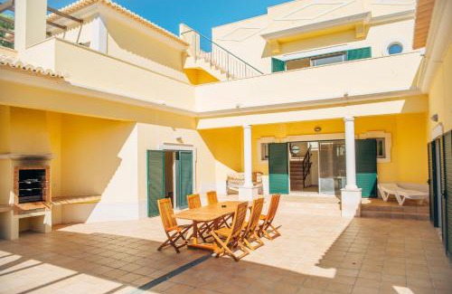 Castro Marim House | Elegant Oceanfront Stay at Casa da Praia Verde