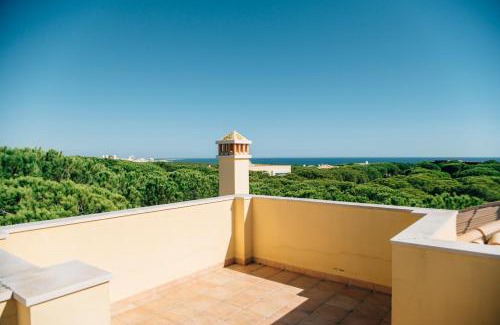 Castro Marim House | Elegant Oceanfront Stay at Casa da Praia Verde