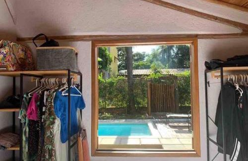Serra do Cipo Ski Chalet | Oceanfront Bliss at Casa da Rê - 4 Star with Pool & Pets