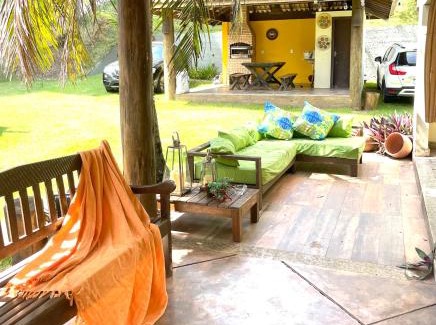 Ubu House | Explore Casa da Rô: Oceanfront Escape with Spa & Breakfast