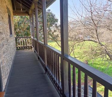 Quiroga House | Child-Friendly Getaway at CASA DA RIBEIRA - Guest Rated 9.3