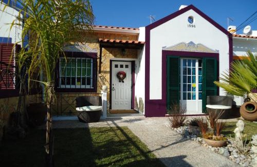 Zambujal de Cima House | Oceanfront Escape at Casa da Ribeira, Rated 9.5/10