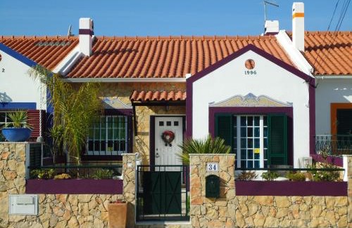 Zambujal de Cima House | Oceanfront Escape at Casa da Ribeira, Rated 9.5/10