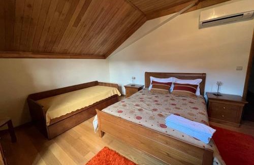 Seia House | Discover Casa da Ribeirinha: Family-Friendly Retreat