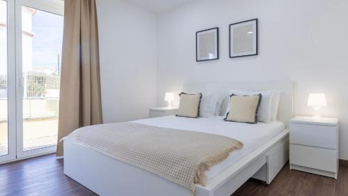 Santa Maria e Sao Miguel House | Casa da Roseira by LovelyStay