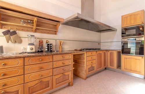Poco Partido Villa | Discover Casa da Saudade: Poolside Retreat Near Beach
