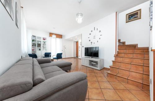 Pelucca - Villaggio Falck Apartment | Family-Friendly Retreat at Casa da Suite Majora