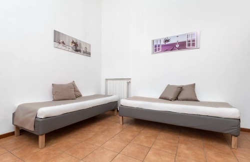 Mazzo Apartment | Pet-Friendly Retreat at Casa da Suite Rho Grossi A