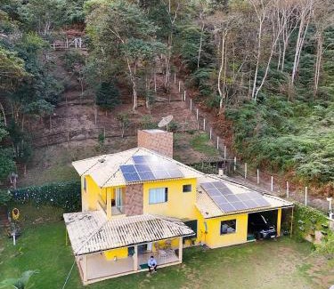 Vitor Hugo House | Discover Casa Amarela: Duplex with 3 Suites near Pedra Azul
