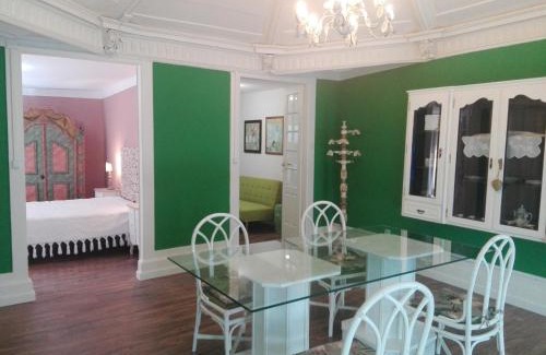Vila Real Apartment | Kid-Friendly Retreat at Casa da Varanda Verde: Rated 9.1