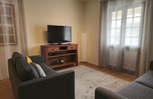 Madalena House | Discover Family-Friendly Comfort at Casa da Villa