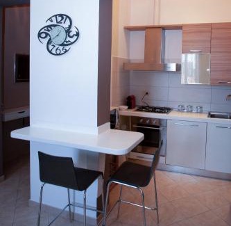 Livorno Apartment | Cozy Casa Dafne: Oceanfront Stay with Pet-Friendly Perks