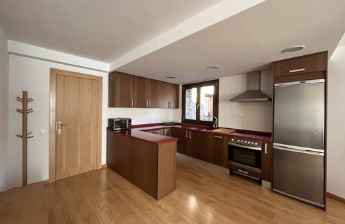 Benasque Apartment | Enjoy Casa Damián del Baile: Family-Friendly Retreat