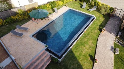 Monticiano Apartment | Casa Dani: Private Pool & Oceanfront Serenity Awaits