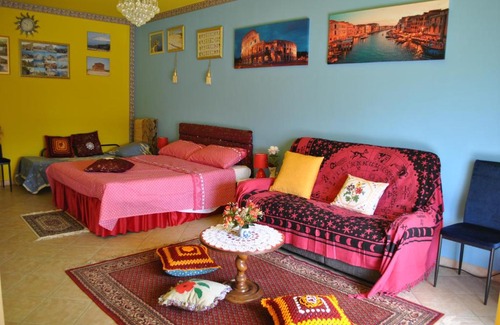 Santa Teresa di Riva Apartment | Casa Dani: Beachside Retreat with 9/10 Guest Rating
