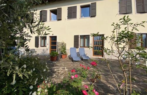 Malcesine Apartment | Casa Daniela: Pet-Friendly Retreat with a 9/10 Guest Rating