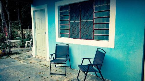 Chichen Itza - Valladolid House | Cozy Casa Daniels Guesthouse with Oceanfront Pool Access
