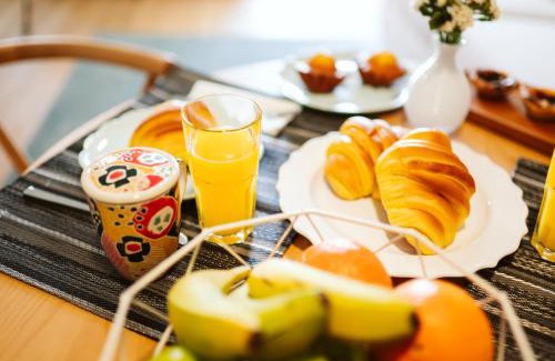 Camara de Lobos Apartment | Pet-Friendly Casa das Andorinhas: Cozy 1-Bedroom Retreat