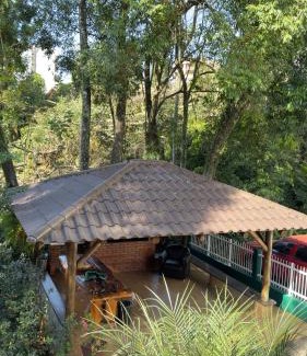 Piratuba House | Relax at Casa das Bromélias with Nature and Hot Tub Access