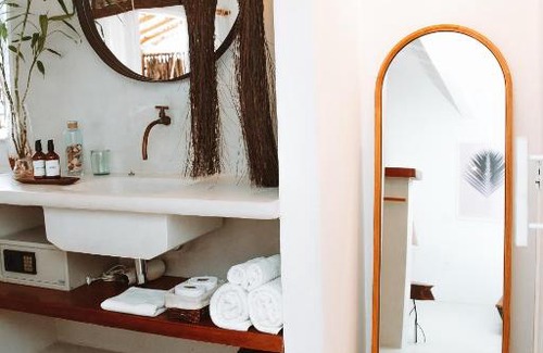 Caraiva House | Elegant Casa das Conchas Caraiva with Pool & Breakfast