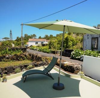 Sao Roque do Pico House | Family-Friendly Retreat at Casa das Fadas Awaits You