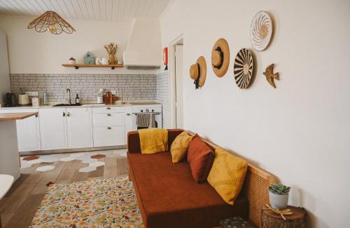 Sao Roque do Pico House | Family-Friendly Retreat at Casa das Fadas Awaits You