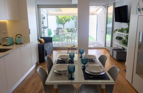Aveiro Apartment | Delightful Casa das Falcoeiras with Private Patio & Garden