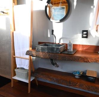 Lavras Novas House | Experience Casa das Flores - Lavras Novas with Hot Tub