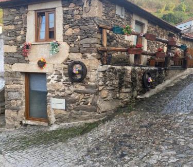Lamego House | Pet Friendly Retreat at Casa das Flores - Rated 8.9/10