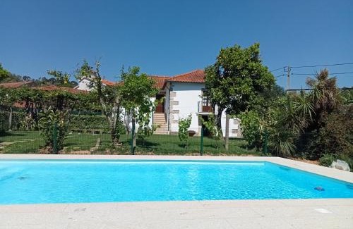 Fornelos House | Family-Friendly Retreat at Casa das Guimarães